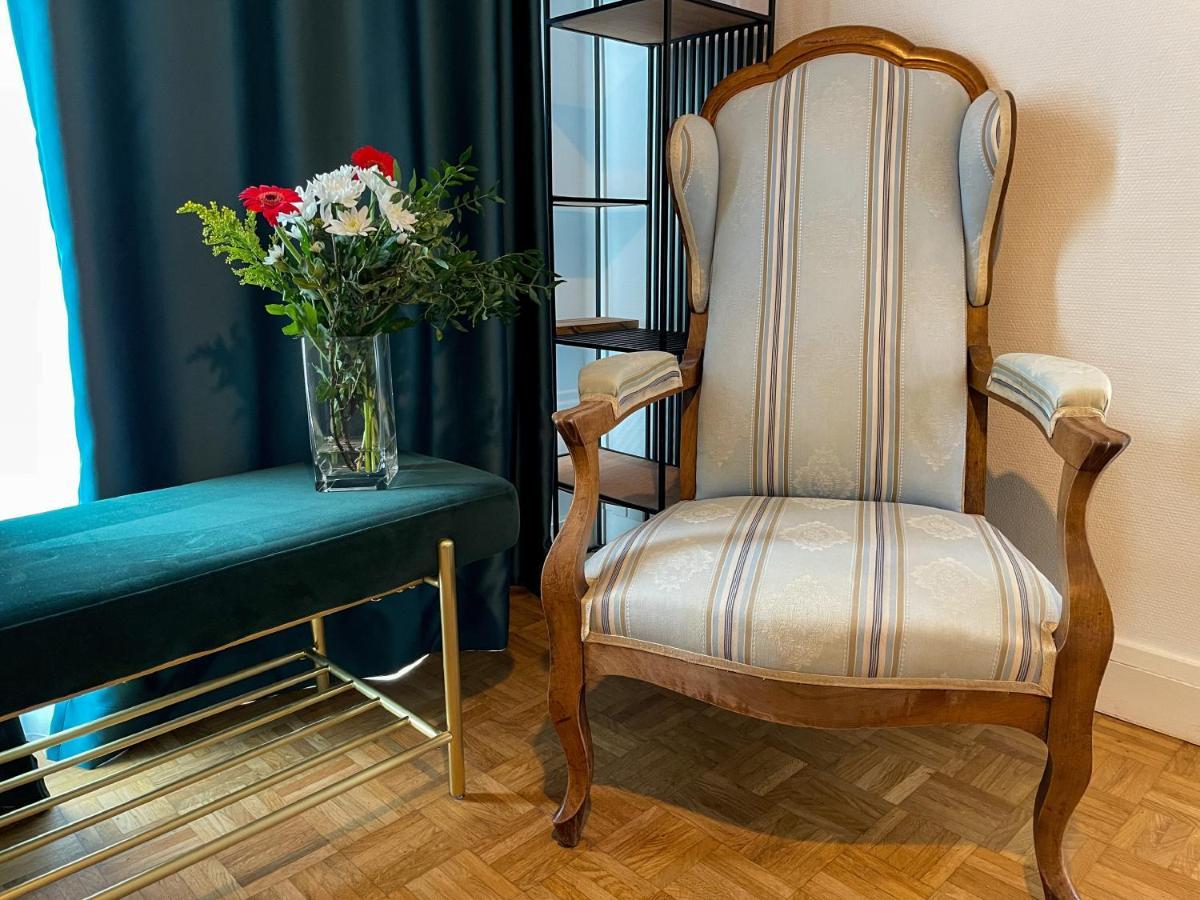 Votre Escale Boule D Or Sauna & Spa Ньор Экстерьер фото